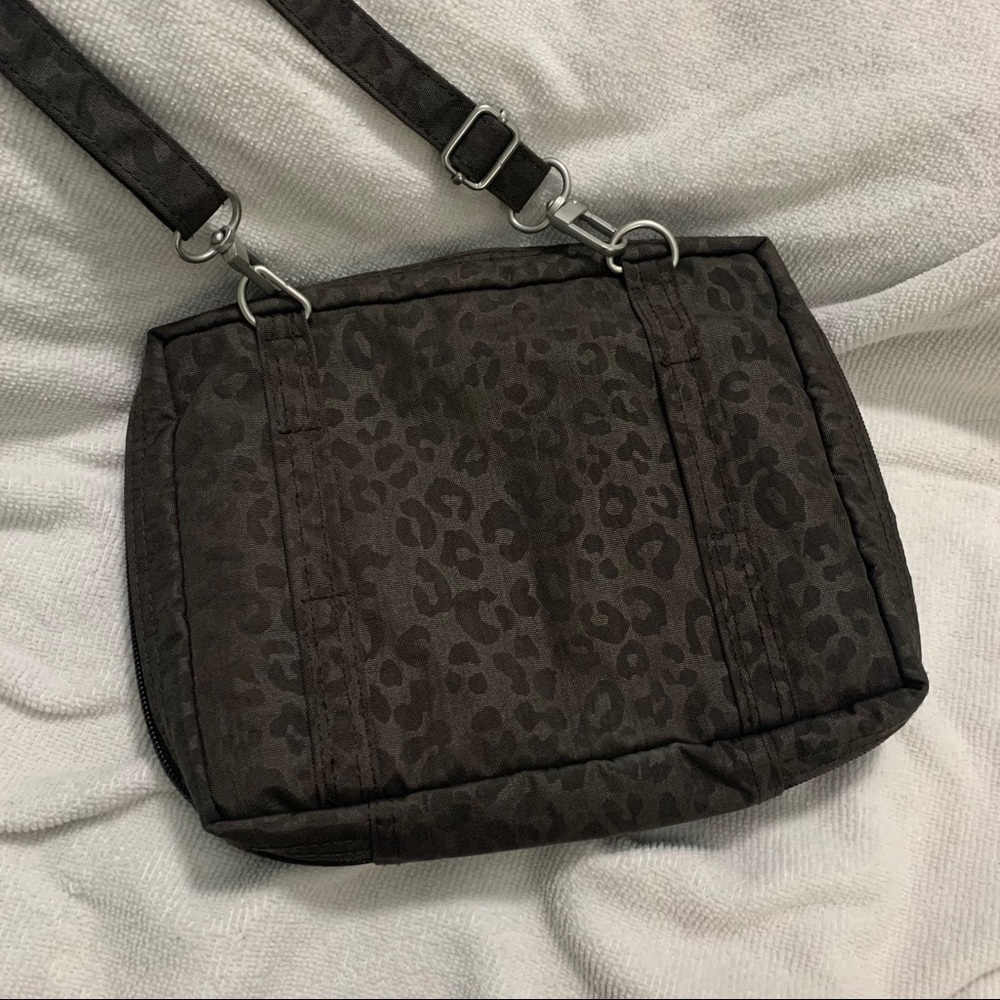 Baggallini Cheetah Print Crossbody Belt Bag - Picture 3 of 4